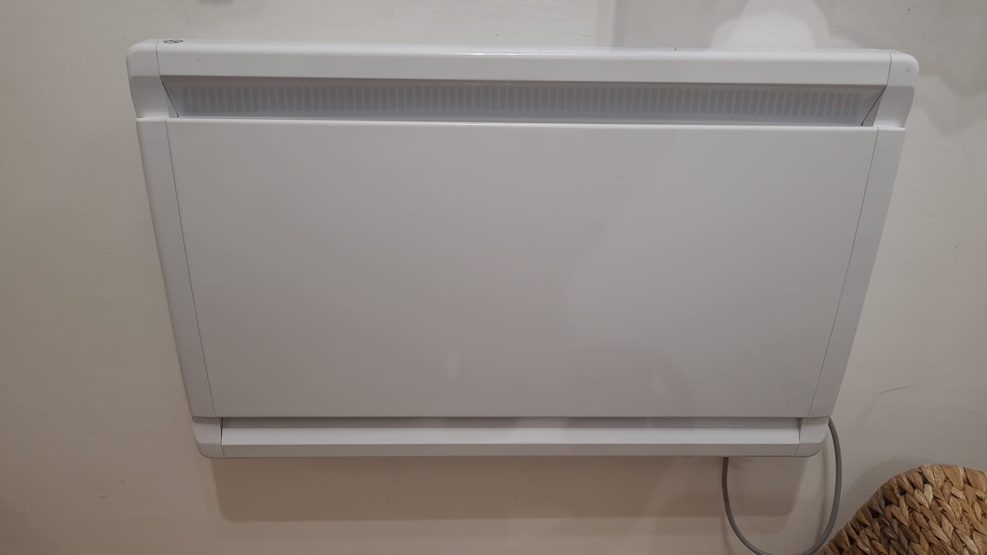 Radiateur électrique à inertie sèche